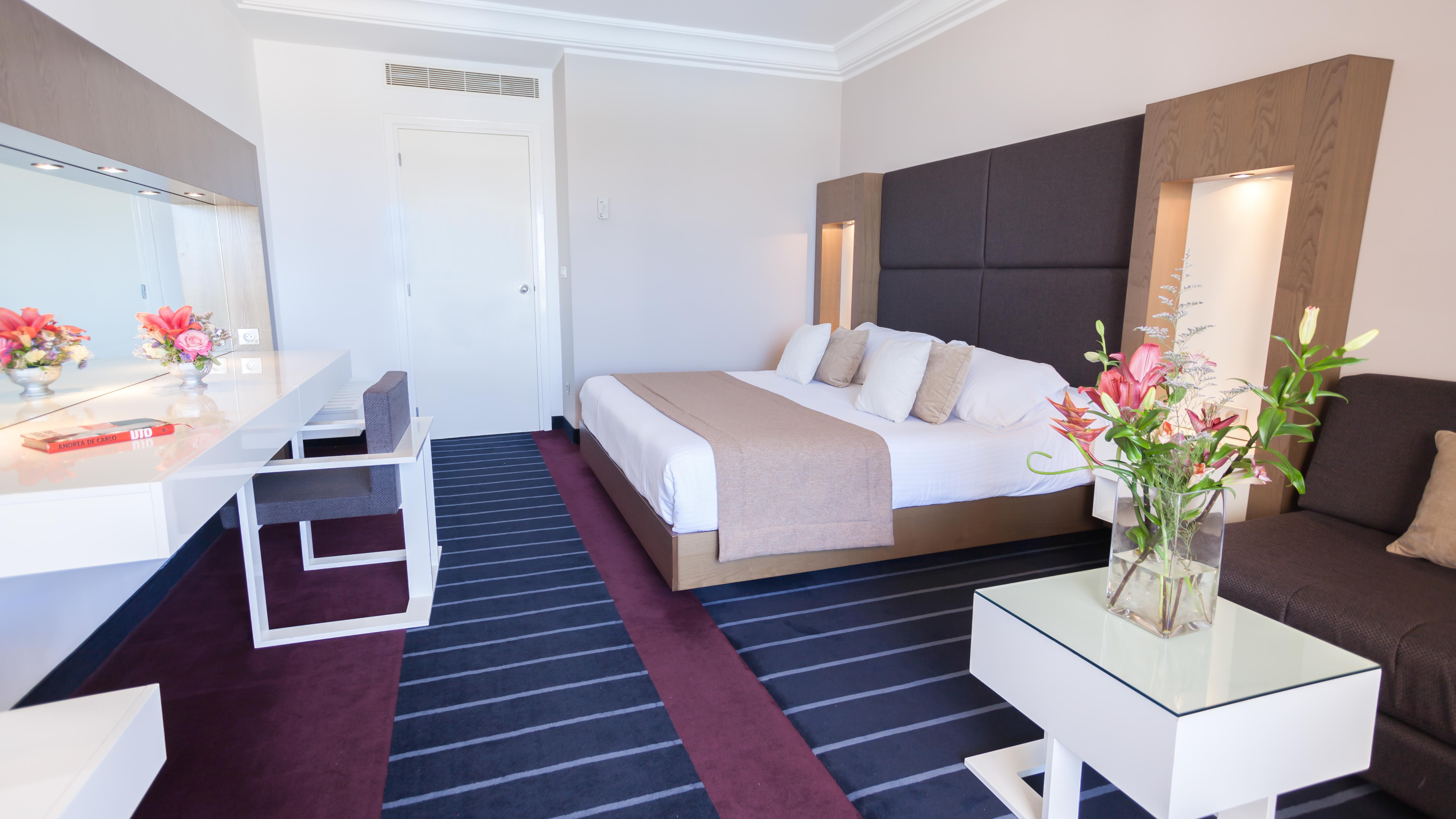 Hotel El Mouradi Gammarth Exterior foto A room at the hotel