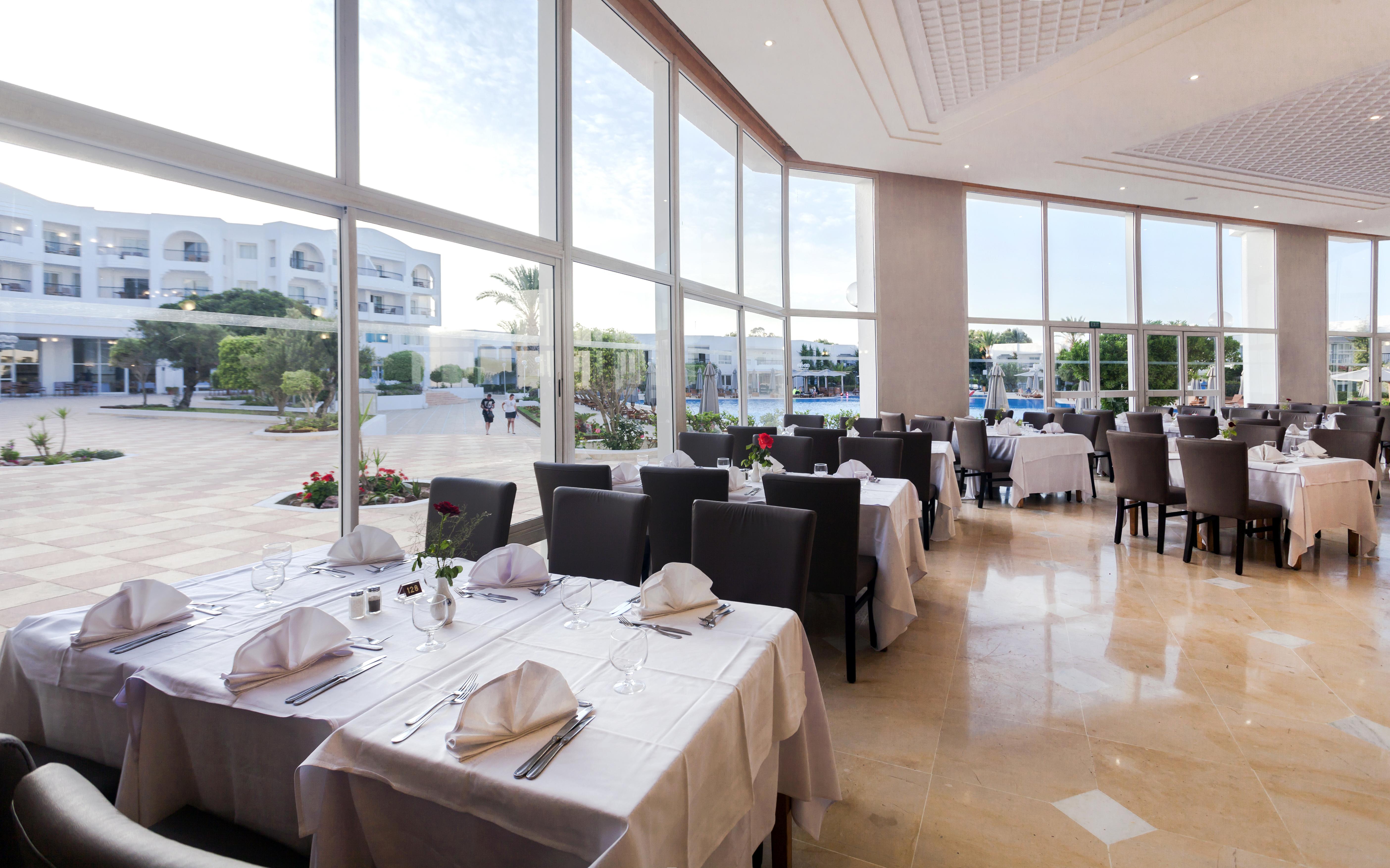 Hotel El Mouradi Gammarth Exterior foto Restaurant